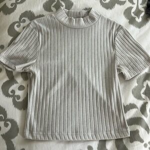 Ribbed mock neck tee